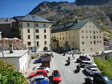 Col Gd St Bernard and on the right the Hospice