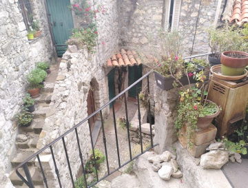 Peillon